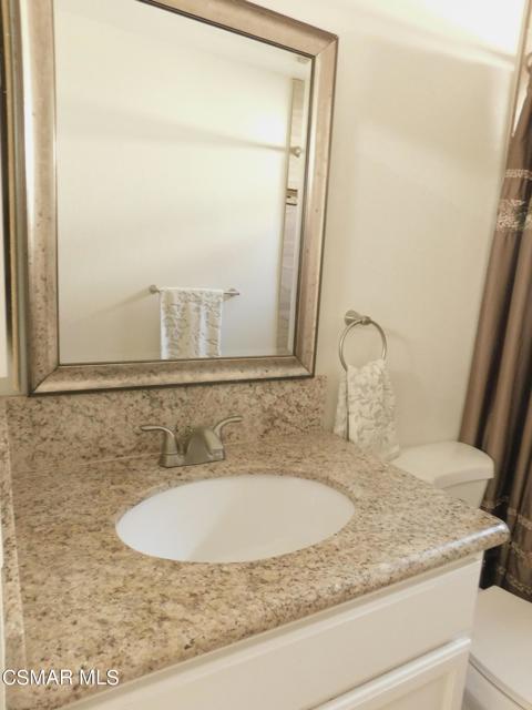 467 Sundance Street, Thousand Oaks CA: https://media.crmls.org/mediaz/1f218aa5-5de8-4b6a-b0a6-d0d021e6d36b.jpg