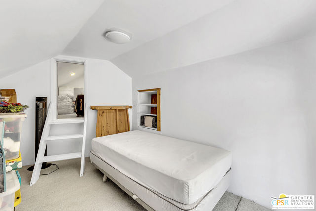 25181 Gail Drive, Idyllwild CA: https://media.crmls.org/mediaz/1f225cce-b72b-4fa5-a833-57aa09e6187a.jpg