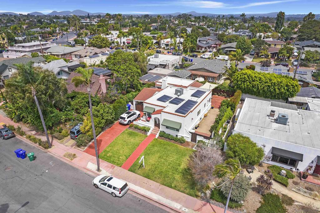 MLS #250035692SD img 2