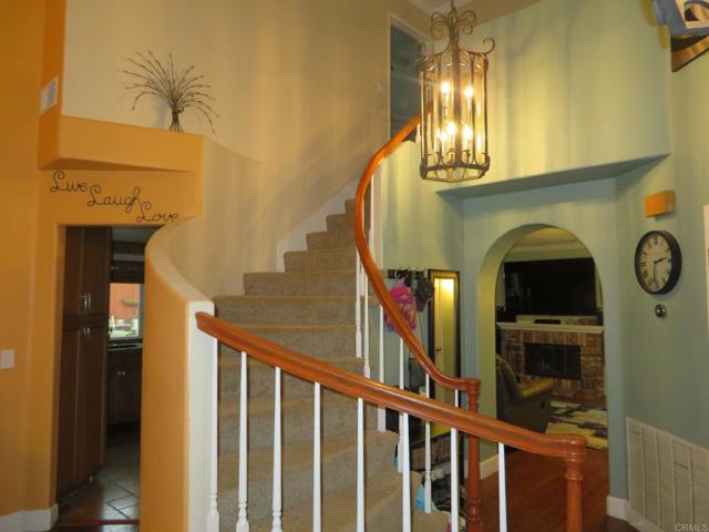 Detail Gallery Image 14 of 31 For 1913 Clearbrook Dr, Chula Vista,  CA 91913 - 4 Beds | 2/1 Baths