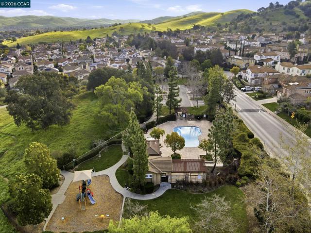 Image 41 of 43 For 5244 Montecito Dr