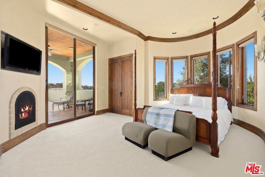 MLS #26848845 image #36