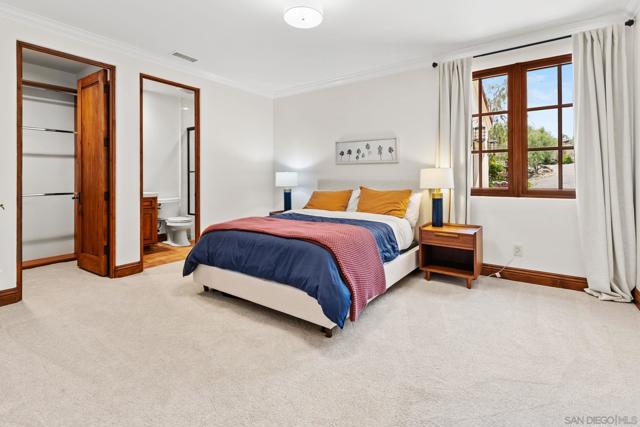7975 Villas, San Diego CA: https://media.crmls.org/mediaz/1f257c09-e955-4df9-8c56-899dd48a4e8c.jpg