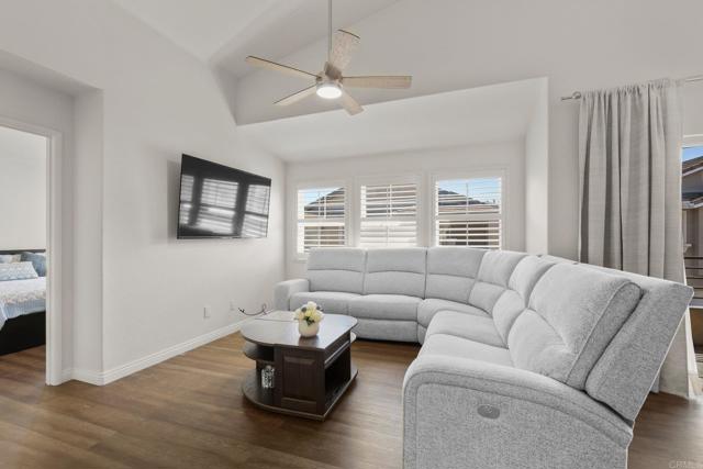 Detail Gallery Image 8 of 33 For 1324 Monument Trail Dr, Chula Vista,  CA 91915 - 2 Beds | 2 Baths