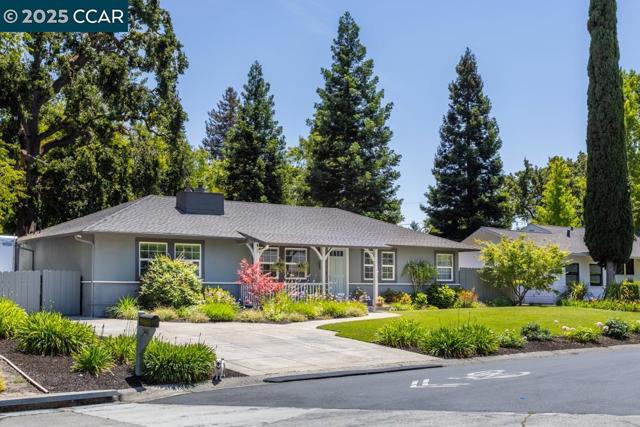 506 Shelly Dr, Pleasant Hill CA: https://media.crmls.org/mediaz/1f267af0-d2cc-49c1-85da-6c246c554923.jpg