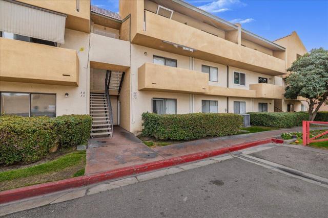 Image 19 of 42 For 32200 Cathedral Canyon Drive 89