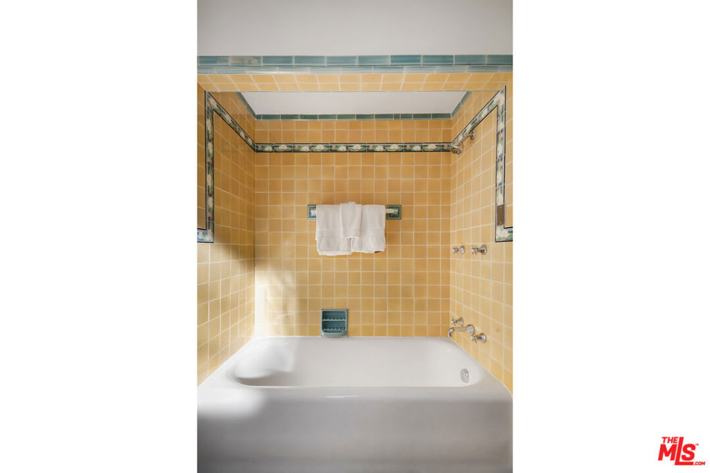 MLS #25564997 image #41