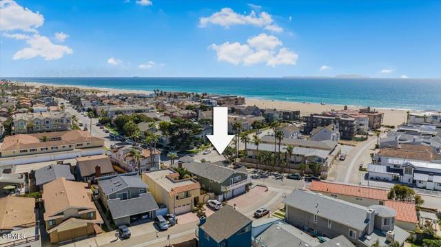 1230 Mandalay Beach Road, Oxnard CA: https://media.crmls.org/mediaz/1f2a0058-c1b4-4fe3-af64-974cf21c1194.jpg