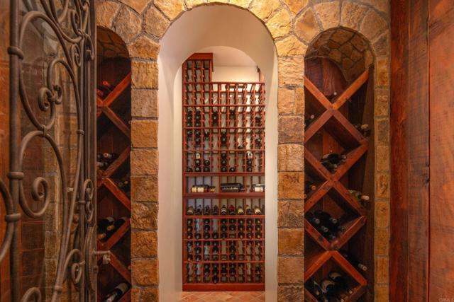 Image 19 of 50 For 5423 Calzada Del Bosque
