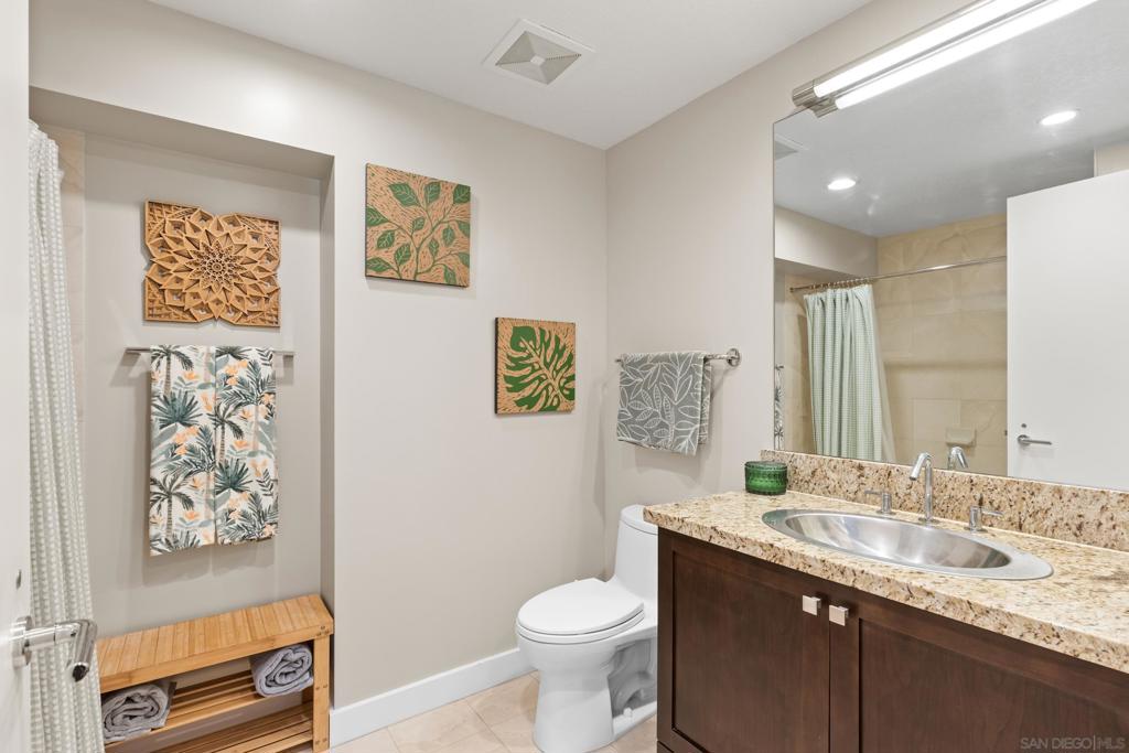 1199 Pacific Hwy - photo 12