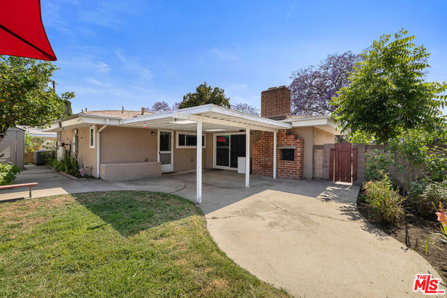 720 Maertin Lane, Fullerton CA: https://media.crmls.org/mediaz/1f2b2435-a09f-40a0-8173-8575ee49a82f.jpg