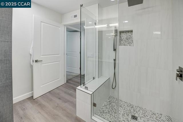 1459 Rockledge Ln, Walnut Creek CA: https://media.crmls.org/mediaz/1f2d14d0-9a0b-487e-ab9c-cf756d873b14.jpg
