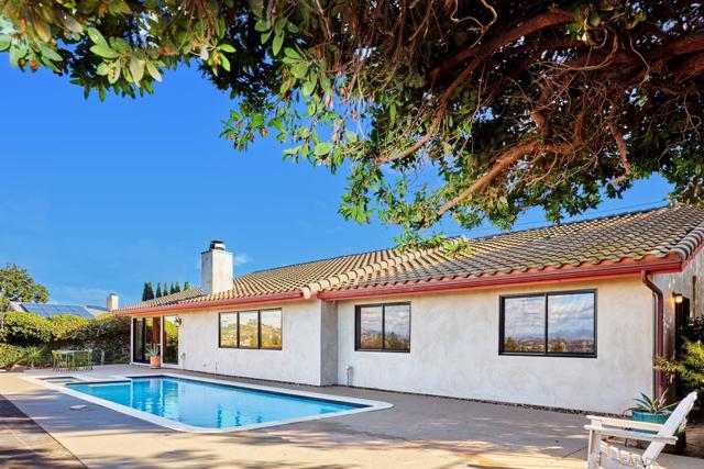 4176 E Arrieta Circle, La Mesa CA: https://media.crmls.org/mediaz/1f2dbdff-bc4a-49f7-9605-3dcfa365fcd6.jpg