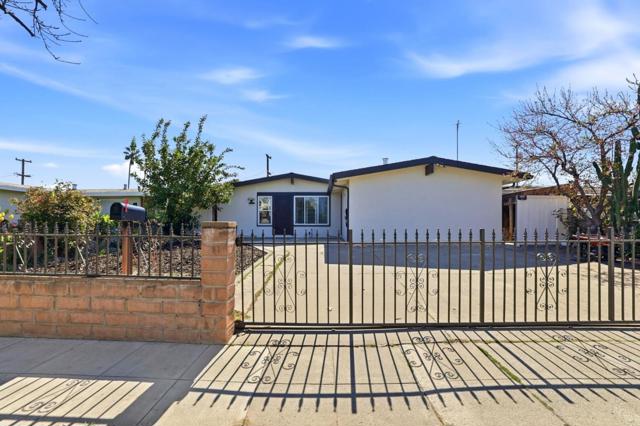 1800 Seaview Drive, San Jose CA: https://media.crmls.org/mediaz/1f2e534e-931b-4ac7-a4ba-63cfcf017de4.jpg