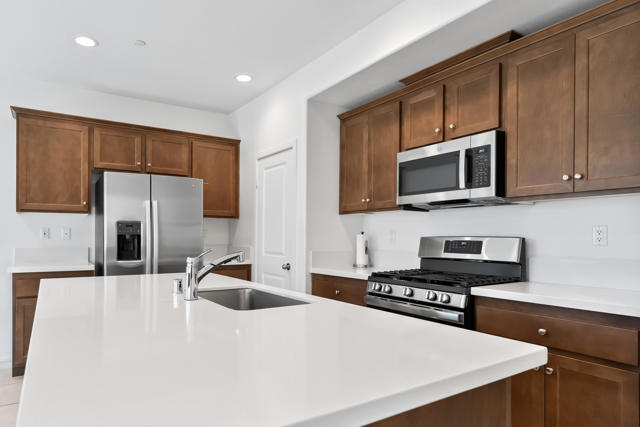 31445 Wieck Road, Winchester CA: https://media.crmls.org/mediaz/1f2f3ba5-ffc8-4054-8d4d-d5bdd3e1f08a.jpg