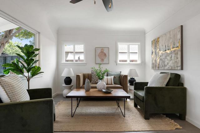 639 Douglas Avenue, Redwood City CA: https://media.crmls.org/mediaz/1f30bd2f-c43b-40d0-a1e9-e0fe001a334a.jpg