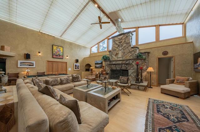 1093 Presidio Road, Pebble Beach CA: https://media.crmls.org/mediaz/1f30cf81-0199-436f-a2b4-c2c128807f0e.jpg