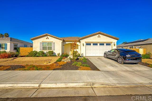 Detail Gallery Image 2 of 21 For 27055 Madison Ct, Hemet,  CA 92544 - 4 Beds | 2 Baths