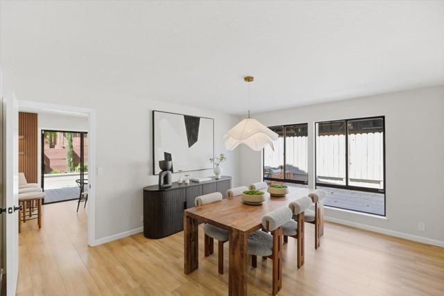 764 Bain Place, Redwood City CA: https://media.crmls.org/mediaz/1f311da7-17ca-4db4-b58c-8c8790914fc0.jpg