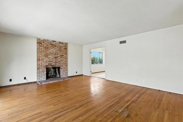 4887 Pepperwood Way, San Jose CA: https://media.crmls.org/mediaz/1f316051-fb61-49bd-87c8-424fdcea0821.jpg