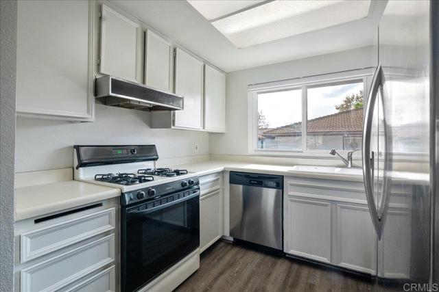 Detail Gallery Image 9 of 23 For 9829 Caspi Gardens Dr #6,  Santee,  CA 92071 - 2 Beds | 1 Baths