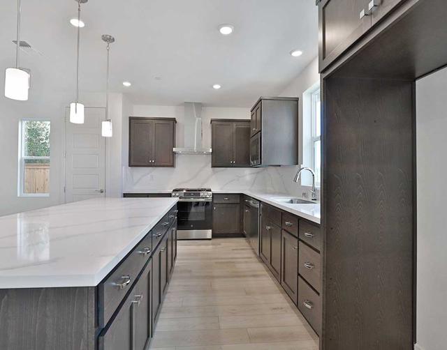 5712 Lake Club Drive, Fairfield CA: https://media.crmls.org/mediaz/1f32b917-2ac0-4c10-9365-7011913055d2.jpg