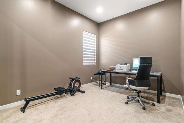 1325 Passage Street, Palm Springs CA: https://media.crmls.org/mediaz/1f32df3b-00ea-4d41-8bf5-72496e687ed7.jpg