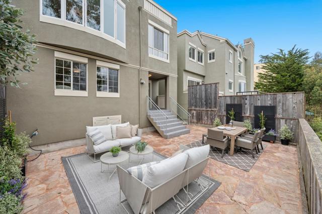107 Knockash, San Francisco CA: https://media.crmls.org/mediaz/1f332996-ff32-43af-95d5-ddc2292dae2b.jpg