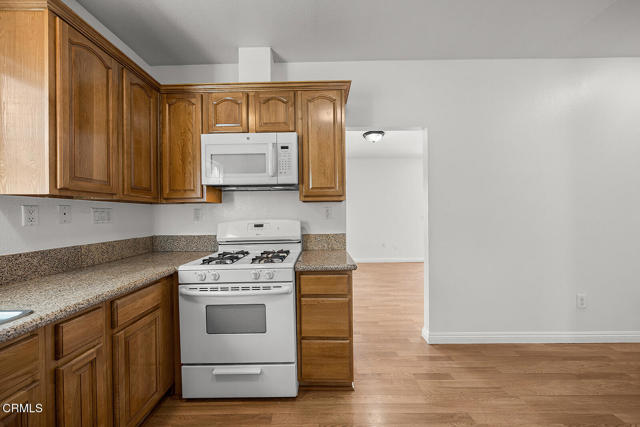 Detail Gallery Image 20 of 44 For 625 E Mountain St, Pasadena,  CA 91104 - 3 Beds | 1 Baths