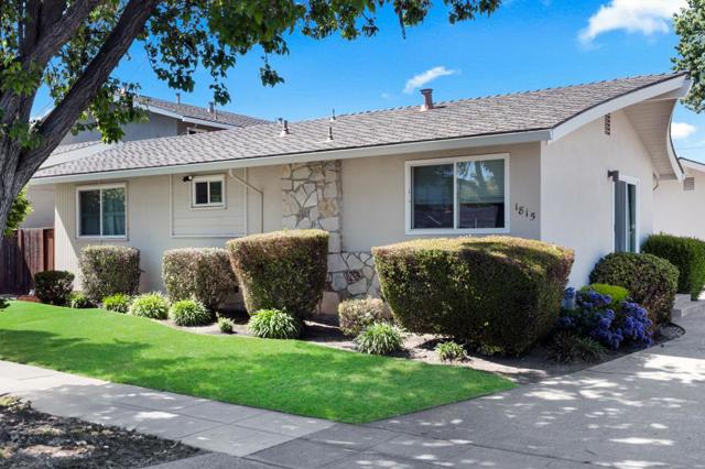 1815 Bucknall Road, Campbell CA: https://media.crmls.org/mediaz/1f34bb2d-e778-4ddb-b5ac-6da8c81916bc.jpg