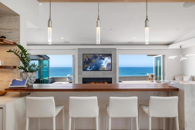 Detail Gallery Image 18 of 54 For 100 + 104 5th St, Encinitas,  CA 92024 - 7 Beds | 6 Baths