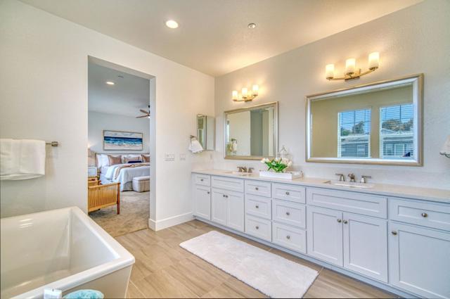 267 Sandy Gulch Drive, Marina CA: https://media.crmls.org/mediaz/1f3545d0-461c-4564-badd-1b9884686cab.jpg