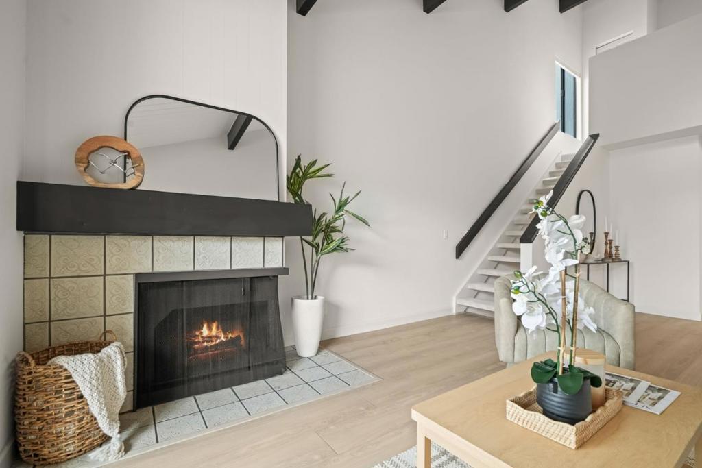 1F357866 8238 435D Ab03 205De25072Aa 2101 Shoreline Drive #437, Alameda, Ca 94501 &Lt;Span Style='BackgroundColor:transparent;Padding:0Px;'&Gt; &Lt;Small&Gt; &Lt;I&Gt; &Lt;/I&Gt; &Lt;/Small&Gt;&Lt;/Span&Gt;