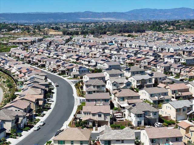Detail Gallery Image 47 of 60 For 39665 Foxtail Dr, Temecula,  CA 92591 - 4 Beds | 3 Baths