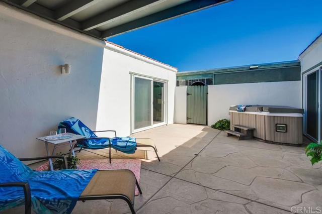 Detail Gallery Image 45 of 54 For 3621 Vista Campana S #92,  Oceanside,  CA 92057 - 2 Beds | 2 Baths