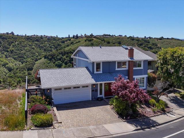2434 Hastings Drive, Belmont CA: https://media.crmls.org/mediaz/1f3a72dc-5ca0-45cf-93bb-0d39353482df.jpg