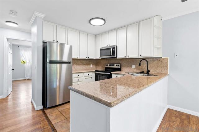 1280 W Main St, El Cajon CA: https://media.crmls.org/mediaz/1f3ad1b9-39e4-4d51-88cd-12d51b480557.jpg