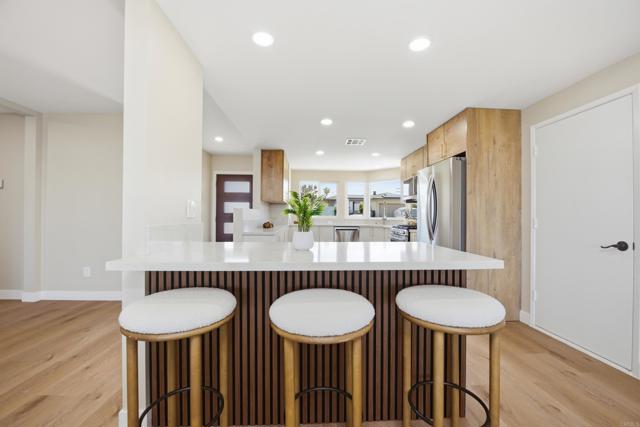 Image 8 of 37 For 2081 Wedgemere Road