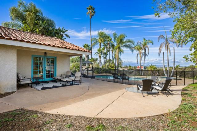 Detail Gallery Image 49 of 61 For 330 Skyline, Vista,  CA 92084 - 5 Beds | 4 Baths