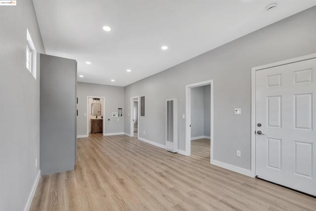 221 4th, Richmond CA: https://media.crmls.org/mediaz/1f3caa36-09b2-42cf-885b-67dbb03d2d09.jpg