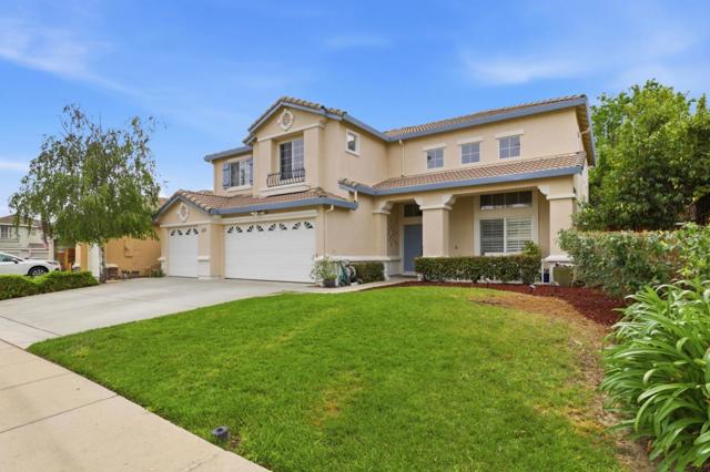 1510 Dovetail Way, Gilroy CA: https://media.crmls.org/mediaz/1f3cc3b3-fdc8-4ada-894e-8666b5516aae.jpg