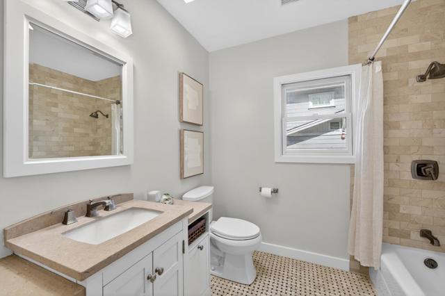 136 Loma Alta Avenue, Los Gatos CA: https://media.crmls.org/mediaz/1f3d9b99-3fa6-4f44-a46b-c61b31416945.jpg