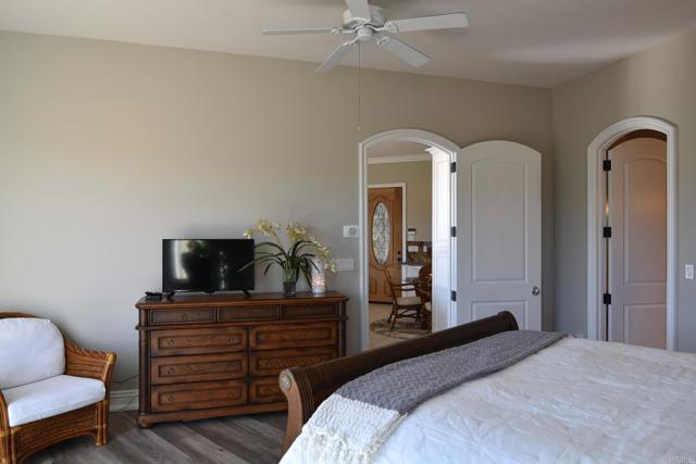 Image 12 of 19 For 775 Sheridan  Guest Hous