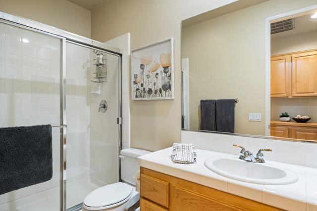 78328 Calle Las Ramblas, La Quinta CA: https://media.crmls.org/mediaz/1f3e29a7-299c-47f1-ae7b-508169a49de4.jpg