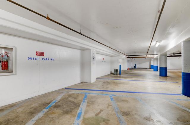 1551 4Th Ave, San Diego CA: https://media.crmls.org/mediaz/1f3fe5fa-454f-4c60-b486-01f812f26d89.jpg