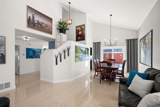 Detail Gallery Image 7 of 48 For 453 Hidden Vista Dr, Chula Vista,  CA 91910 - 4 Beds | 3 Baths