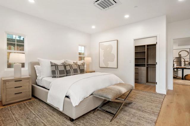 1476 Drake Avenue, Burlingame CA: https://media.crmls.org/mediaz/1f407482-f63f-4fed-83f0-b4fd3727b0e2.jpg