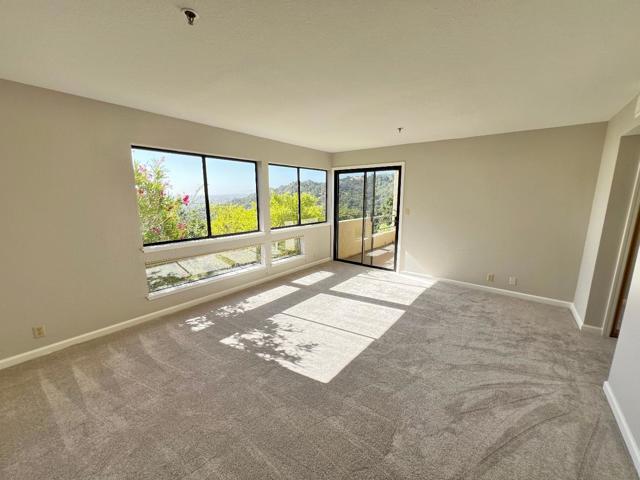 Image 26 of 47 For 438 Portofino Drive 102