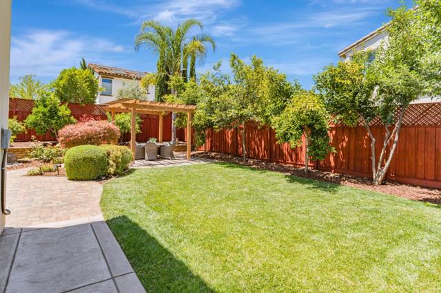 17425 Shelton Way, Morgan Hill CA: https://media.crmls.org/mediaz/1f40c257-a558-4b5b-abe0-530d2f32a20e.jpg