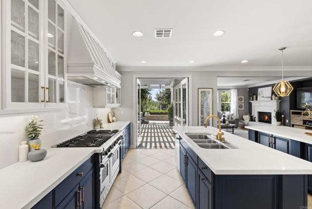 Detail Gallery Image 20 of 73 For 6257 Alverton, Carlsbad,  CA 92009 - 5 Beds | 4/1 Baths